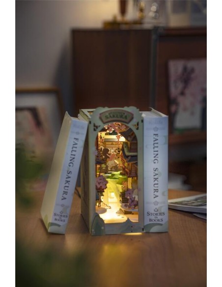 FALLING SAKURA SUJETALIBROS de Rolife.