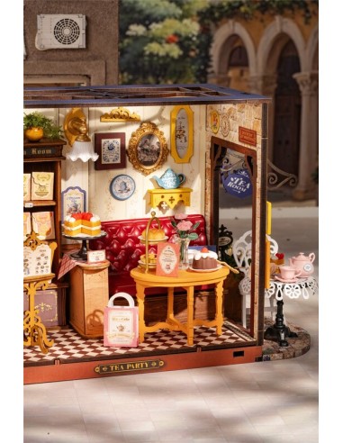 Leisure Time Tea Room de Rolife.