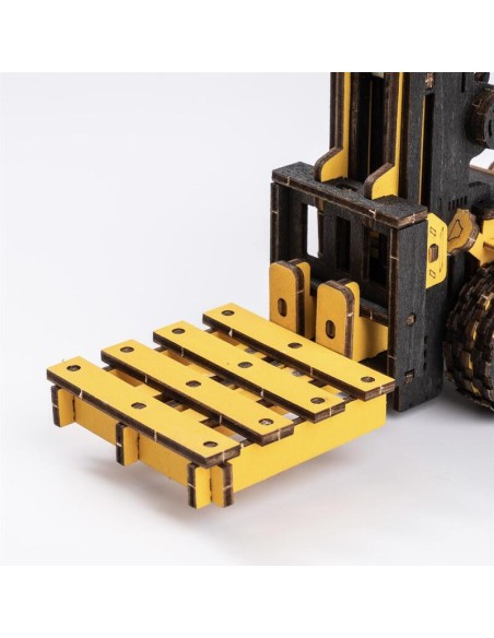 CARRETILLA ELEVADORA de Robotime.