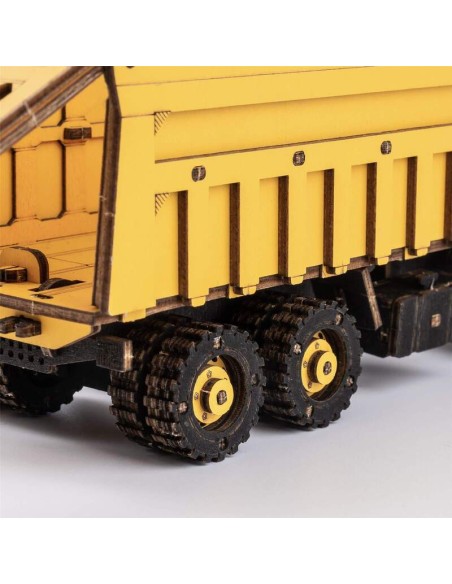 Camión Volquete de Robotime.