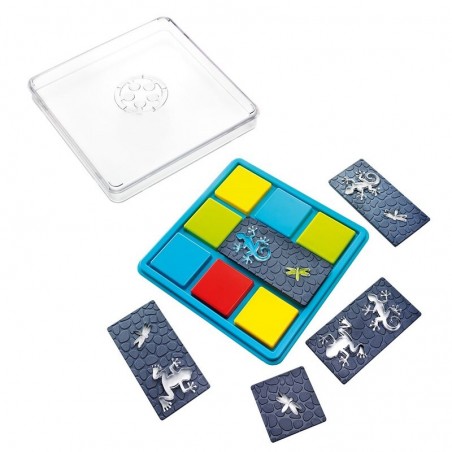 Atrapa el color es un juego de lógica editado por Smart Games.