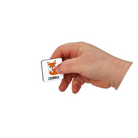 Magnetibook alfabeto en Español es un divertido juego magnético para niños editado por Janod