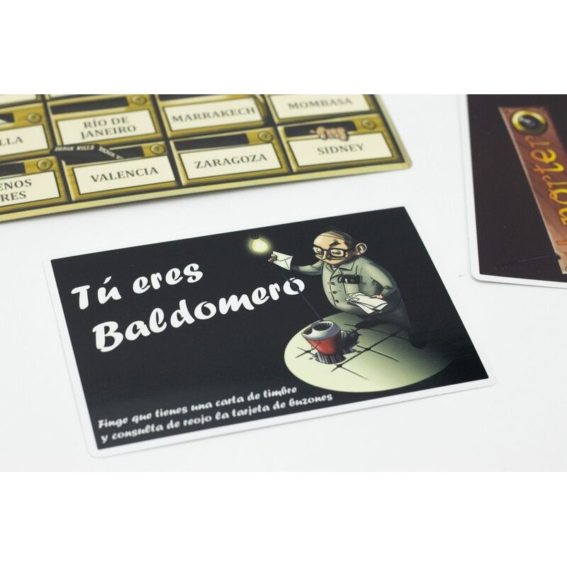 El Portero Baldomero es un divertido juego de roles ocultos editado por Zacatrus.