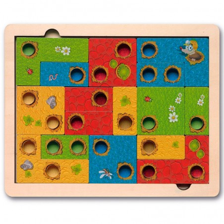 Mole es un juego de lógica hecho en madera para los más pequeños. Editado por Cayro.