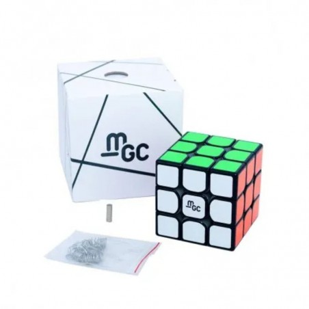 El Cubo MGC 3x3 es un excelente cubo magnético.