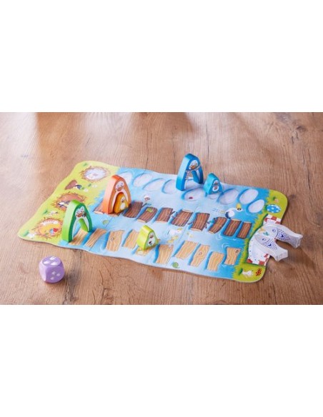 ¡Vamos vamos pingüino! es un juego para iniciar en el mundo de los juegos de mesa a los más pequeños.