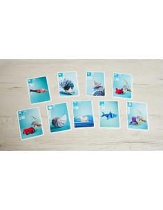 Océanos de papel es un divertido juego de cartas distribuido por Tranjis Games. 2
