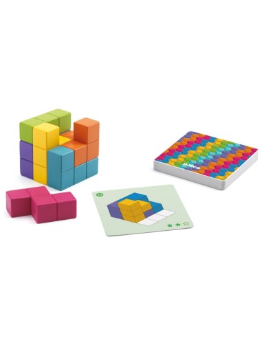 Cubissimo es un juego de lógica con piezas de madera, fabricado por Djeco.