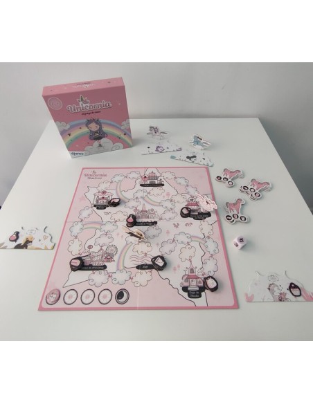 Unicornia es un juego de mesa de la editorial Átomo Games basado en los famosos libros de Ana Punset.
