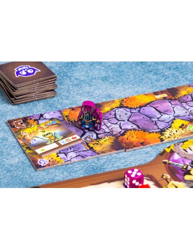 Exploradores de los Bosques es un juego familiar de mazmorreo editado por Tranjis Games.