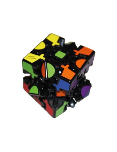 Gear Cube es un rompecabezas de Recenttoys.