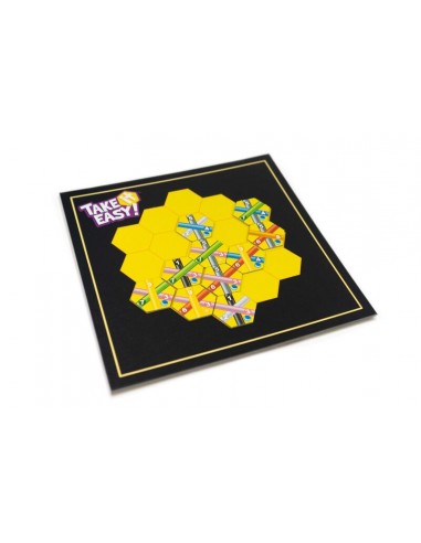 Take it Easy! es un juego abstracto de losetas editado por Zacatrus.
