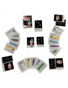 Mari Luz la Maestra es un juego de cartas educativo de la serie Club A. Ideal para aprender palabras. Editado por Átomo Games. 2