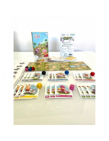 Baby Race es un divertido juego de cartas de habilidad y rapidez. Editado por Átomo Games.