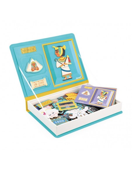 Magentibook Historia de Janod es un escenario magnético con gran cantidad de imánes para colocar.