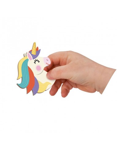 Magnetibook Unicornios de Janod es un juego educativo magnético.