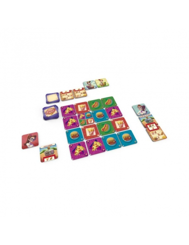 Food Trucks es un juego de cartas de TCG Factory.