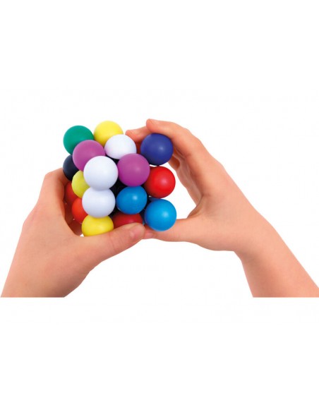 MOLECUBE es un cubo de Recenttoys.