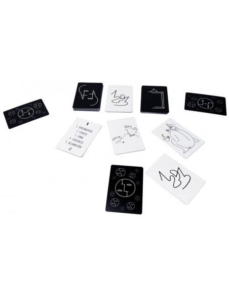 Dany es un original juego de roles ocultos de la editorial Mercurio.