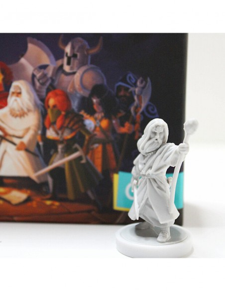 Karak: Miniaturas eson 6 miniaturas de los heroes del juego Karak editado por 2Tomatoes.