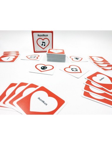 Ikonikus es un juego de cartas sobre emociones de Zacatrus.