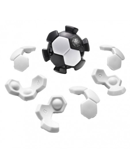 Plug and Play es un juego de lógica en solitario de Smart Games.