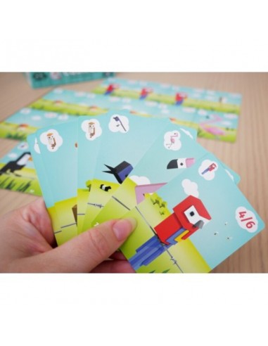 Cubirds es un juego de Cartas de Maldito Games.