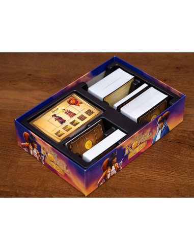 Port Royal Big Box es un divertido juego de tentar la suerte editado en España por TCG Factory