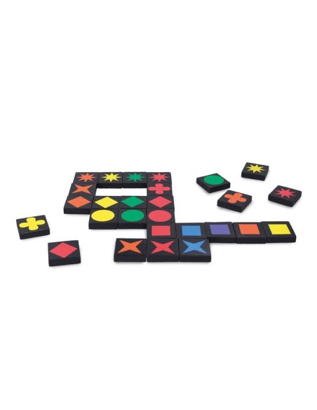 Qwirkle editado en España por Lúdilo.